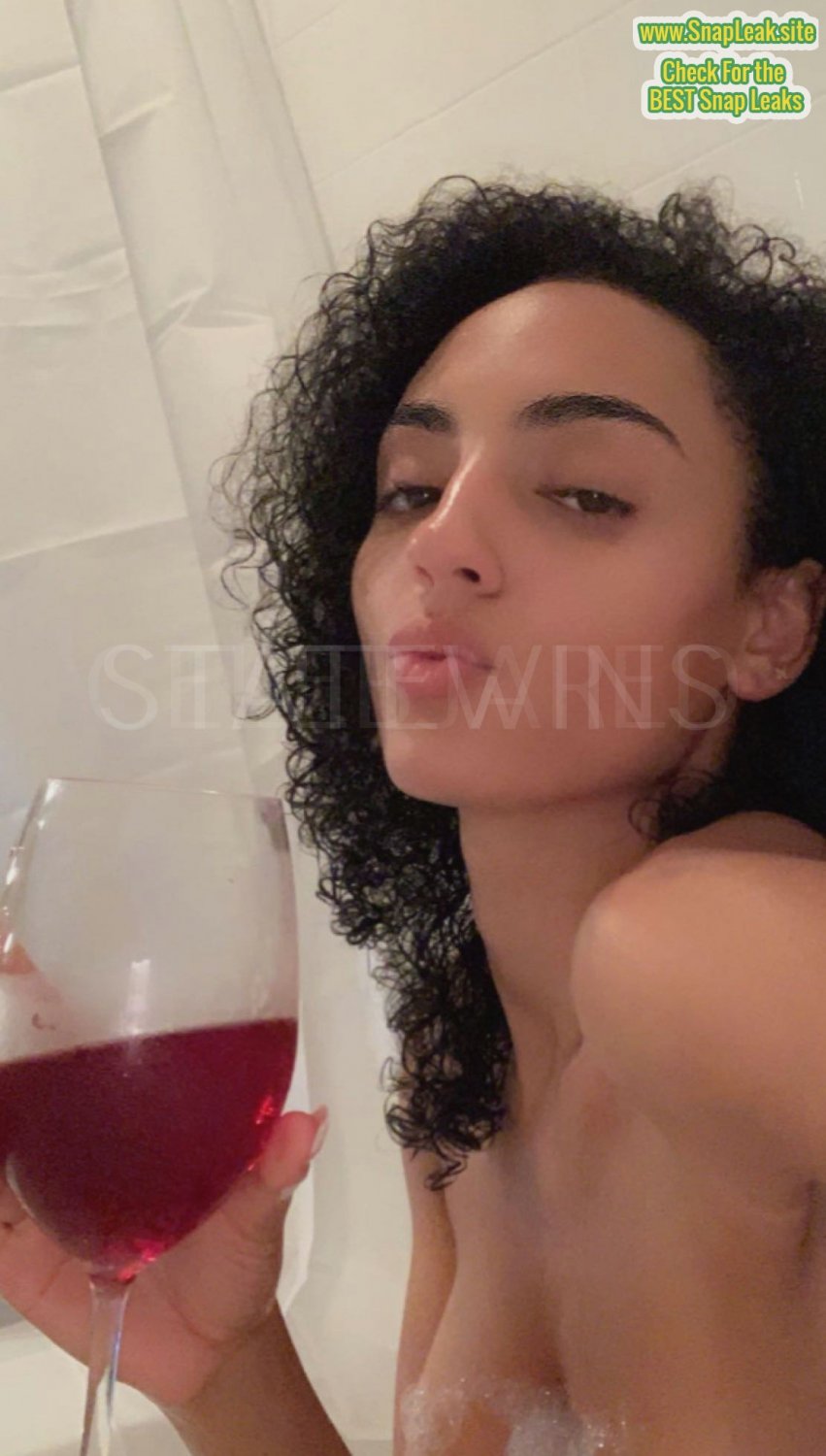 Beautiful Teen Girl Leaked Nudes #WiNHOCO1