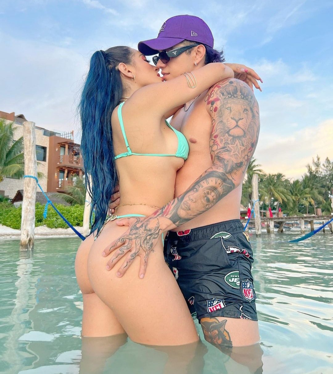 Mexican Tiktok and Instagram star Karla bustillos paid onlyfans...