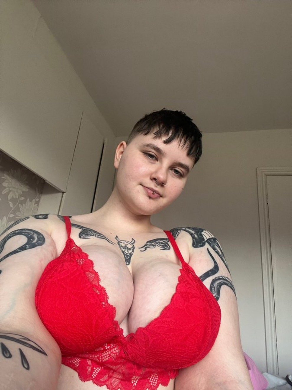 Very Huge Boobs Teen - Big boobs Teen - Porn Videos & Photos - EroMe