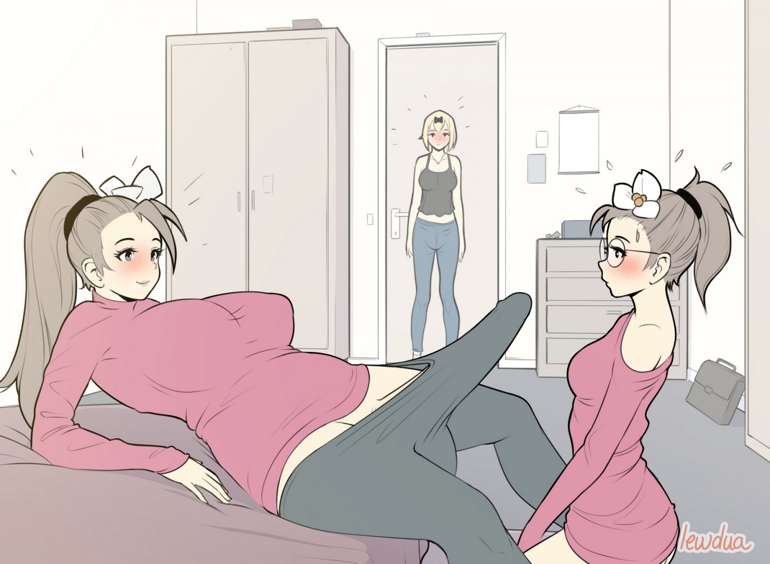 Karen Showing Nessie - Lewdua #QNdov3Tt
