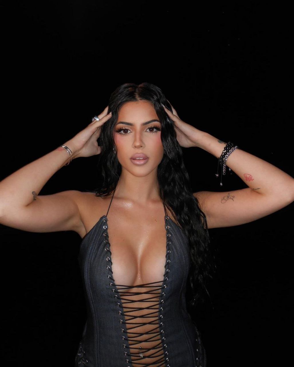 Lucia Bellido #G1xU6cBf