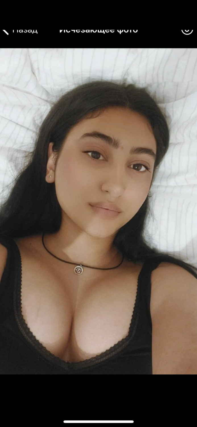 Sexy arab girl #r8h7hwTd