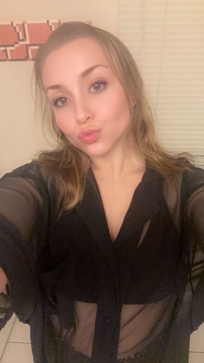 Snow Bunny Loves some BBC #8vNAOb0D