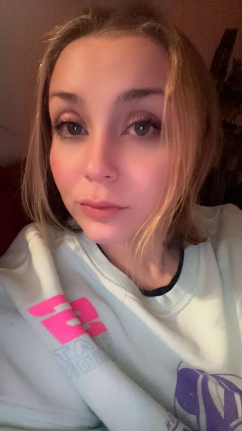 Snow Bunny Loves some BBC #MeKu6ssR