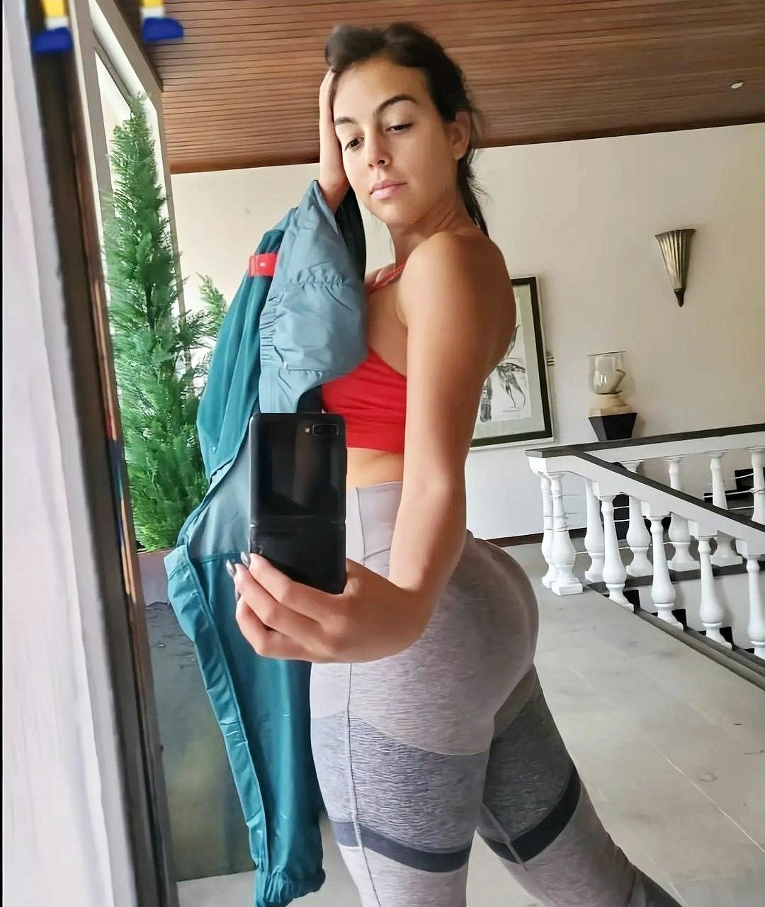 Georgina rodríguez (176 #Xc5WuTcS