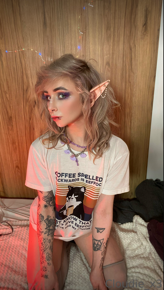 Petite emo slut with fat meaty pussy #fsuTCSmQ