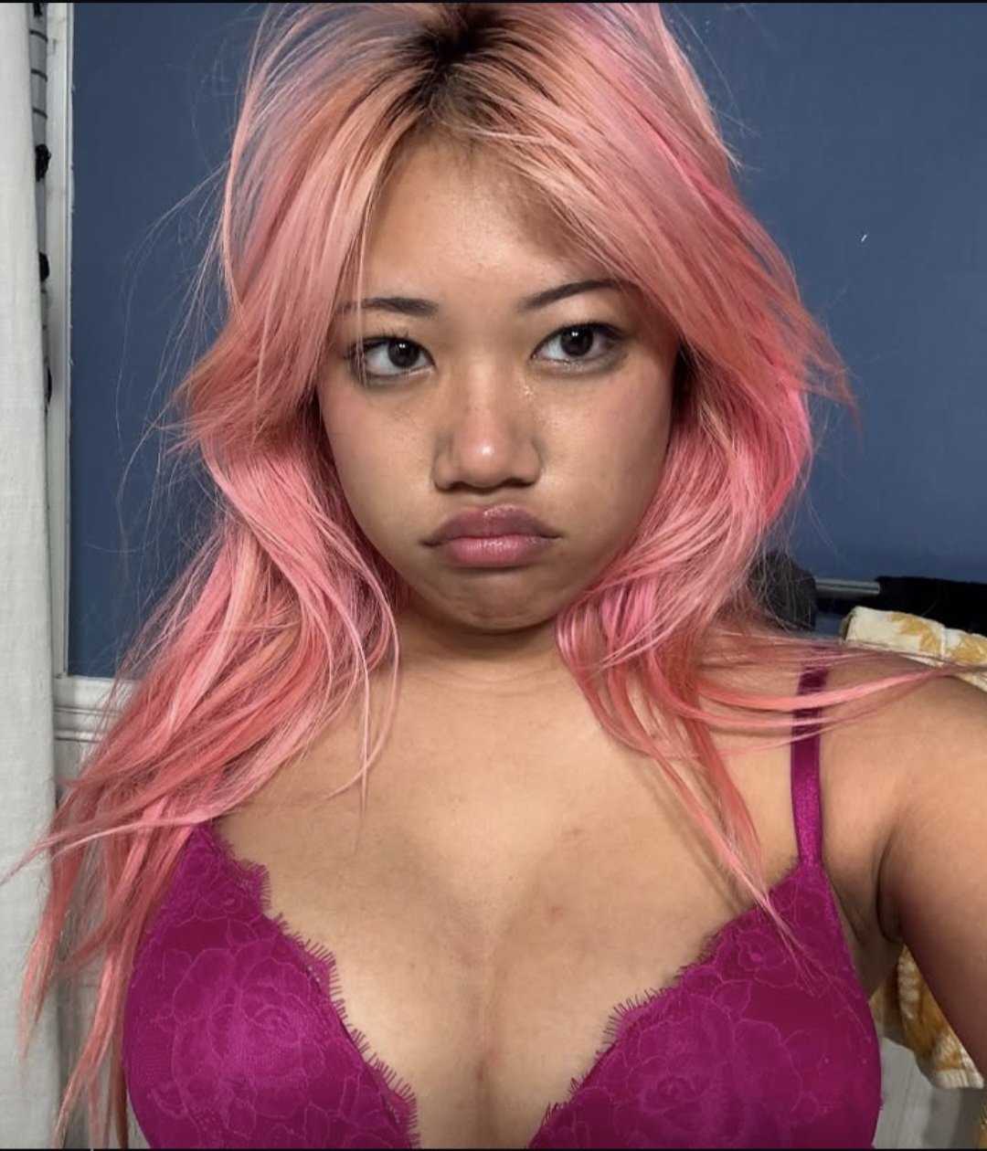 ABG slut likes filming herself pissing ππ¦π¦π¦ #gFJ3Fy8J