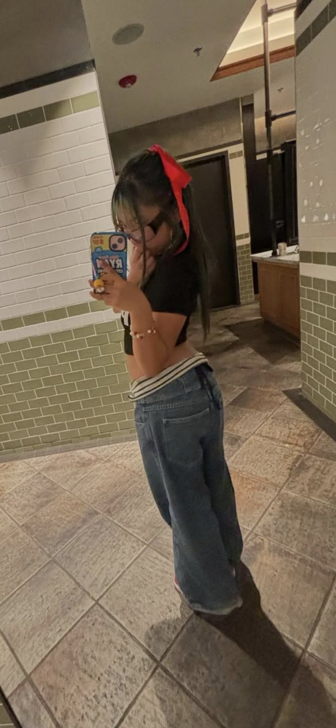 ABG slut likes filming herself pissing ππ¦π¦π¦ #qz2UTCot