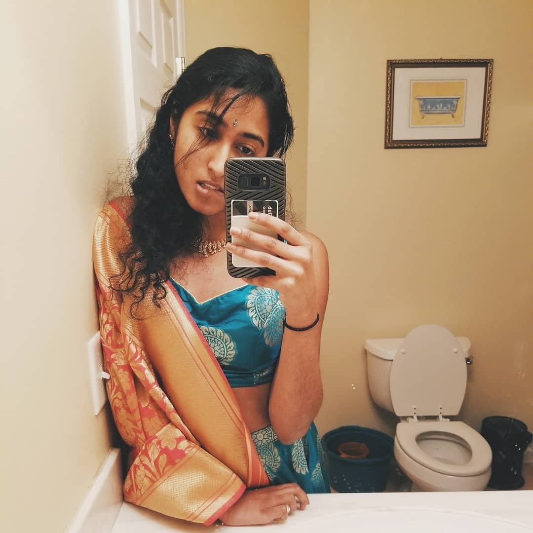 @Zemlya16 - Dharani - Snapchat / Socials Leak [Indian Brown Slut] #7Tp4Mpq7