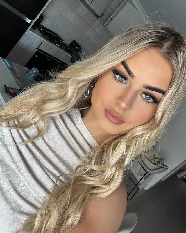 Sexy busty blonde slut Shanice #fXD70Kkj