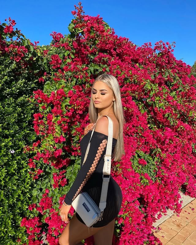 Sexy busty blonde slut Shanice #ja76FGWS