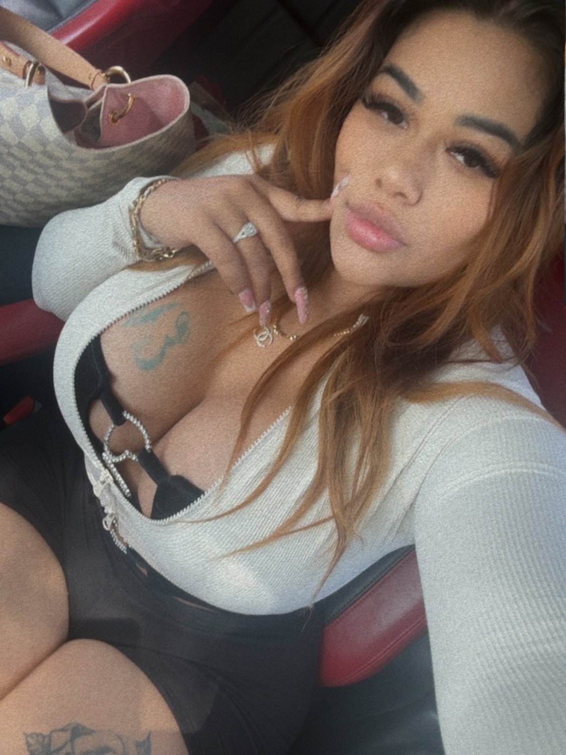 AbyLaMasViral 🇩🇴R.Dominicana 🇩🇴 #BhcxIdZh